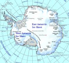 Antarctica Has No Capital No Official Language Has A Summer Population Of About 4 400 People And A Winter Population Of Abou Antarctica Antarctica Travel Map