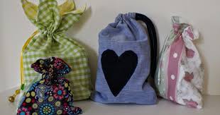 Sackerl Nahen Sackchen Nahen Diy Selbermachen Selbstgemacht Stoff Nahmaschine Nahen Adventskalender Nahen Sackchen Stoff Geschenke Adventskalender Nahen