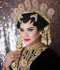 Maybe you would like to learn more about one of these? Kusuma Dewi Islamic Wedding Weddingkusumadewi Foto Dan Video Instagram Pengantin Foto Pengantin Gaya Pengantin