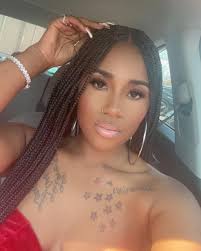 Shenisha Moore's Instagram, Twitter & Facebook