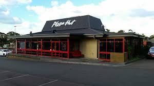 The material cost to make an entire pizza is about 89 cents. Worst All You Can Eat Pizza Hut In Nsw Review Of Pizza Hut Lake Haven Dine In Lake Haven Australia Tripadvisor
