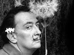 Tante bellissime frasi e celebri aforismi sul tempo che passa velocemente o che sembra fermo e non passare mai, sul non perdere tempo e sul voler tornare indietro nel tempo. Citazioni Di Salvador Dali The Dali Universe