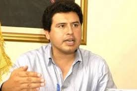 EDWARD BERROCAL GAMARRA: Regidor Berrocal critica contratación de estudio  jurídico Reyna, Valdez Deza en MPT