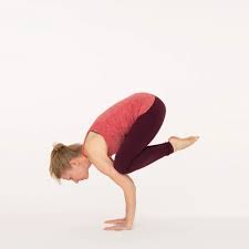 How to do crow pose (bakasana) in yoga. Crow Pose Ekhart Yoga