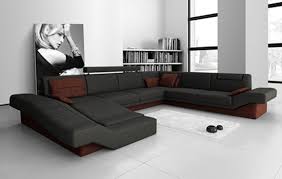 Gerade nach einem stressigen arbeitstag sorgen die. Moderne Big Xxl Wohnlandschaft U Form Top Qualitat Design Stil Premium Leder Schwarz Hauptfarbe Nebenfarbe Braun Kopfstutzen Kissen Wohnzimmer Polster Eckgarnitur Ecksofa Eckcouch Ledersofa Sofa Couch Bei Neu Jv Mobel