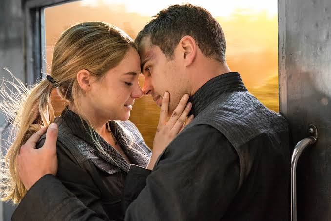 Divergent - Daily Trojan