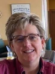 Julie Fleck's Instagram, Twitter & Facebook