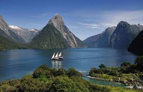 An excellent selection of camp sites also make motorhome holidays in new zealand extremely popular. 5 Best New Zealand Breathaking Landscapes Distant Journeys Blog