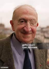 1,365 2001 Smart Stock Photos, High-Res Pictures, and Images