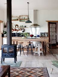 a beautiful farmhouse in victoria