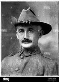 Macqueen hi-res stock photography and images