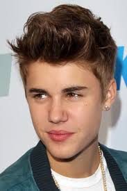 The Timeline Of The Boldest Justin Bieber Hair Styles Evolution In 2020 Justin Beiber Hair Justin Bieber Short Hair Justin Bieber Long Hair