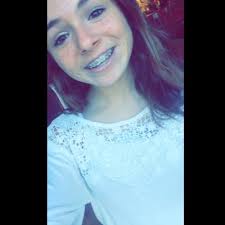 Amber Probasco's Instagram, Twitter & Facebook