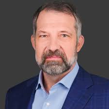 Sean Berg's Instagram, Twitter & Facebook