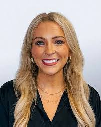 Alison Hintz's Instagram, Twitter & Facebook