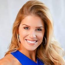 Veronica Hawk (VeronicaWende@)