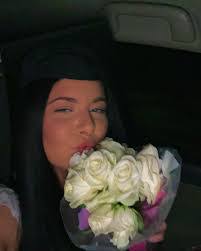 Abbey Holman's Instagram, Twitter & Facebook