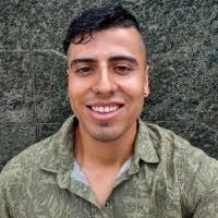 100+ perfiles de «Danny Esteban»