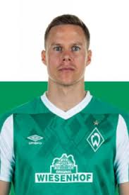 Moisander nousi tps:n edustusjoukkueeseen kaudella 2002. Niklas Moisander Werder Bremen Stats Titles Won