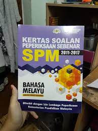 Subjek yang berada di laman web ini termasuk mata pelajaran teras iaitu bahasa melayu, bahasa inggeris, sejarah, matematik, sains, pendidikan islam dan pendidikan moral. Kertas Soalan Peperiksaan Sebenar Spm 2011 2017 Bahasa Melayu Books Stationery Books On Carousell