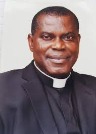 EXCERPT Rev. Badung Vwot was born in September 1922. Despite his  traditionalist father's objections to follow Christianity, Badung pursued  his faith by attending Sunday School. Dr. Barnden noticed his dedication  and hired