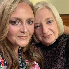 Be kind please 😂😘