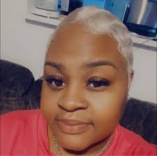 Who is your favorite boy islander and why?