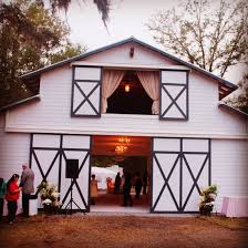 The White Barn In Historic Brooksville Fl Is A Perfect Venue For Your Wedding Or Special Event White Barn Barn Wedding House Styles