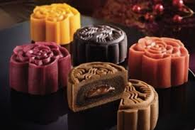 Foreign Starbucks Items We Wish We Had In America Slideshow Moon Cake Food Chinese Dessert