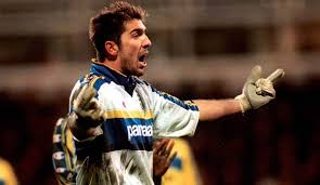 He currently plays for serie a team juventus and used to play for the italy national team from 1997 until he retired in 2018. Juventus Turin Kehrt Gianluigi Buffon Zu Parma Zuruck