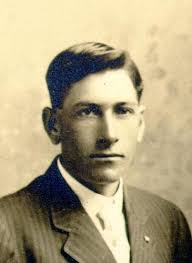 Wesley Kirkpatrick's Instagram, Twitter & Facebook