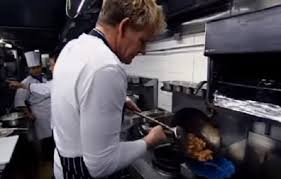 Ia memasak di restoran thailand, the blue elephant. Twitter Brings Back The Time Gordon Ramsay S Pad Thai Was Roasted By A Thai Chef