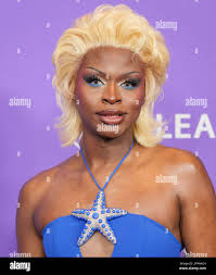 Symone hi-res stock photography and images