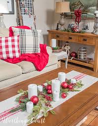 Let me elaborate a little on each tip and gorgeous setting on your coffee table. Easy And Fast Last Minute Christmas Decorating Ideas Worthing Court