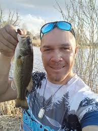 Monday morning Patti and I took Havenwood of Buffalo out fishing. The  weather was cool and unfortunately the fish weren't biting as well as  before. Everyone caught fish just not a lot