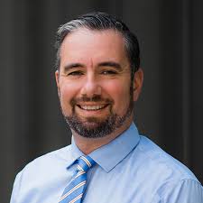 Ari Green's Instagram, Twitter & Facebook