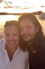 Ovarian cancer survivor Jo Yates stands for women's health in throes of  menopause