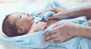 Delivery room nurses will apply an antibiotic ointment or solution to your baby's eyes, which will cause some temporary blurriness, but you are welcome to request that they delay this slightly while you bond with your baby. First 24 Hours Bathing Your Baby Babycenter India