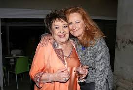 Карел готт & jiřina bohdalová 2011. Jirina Bohdalova Home Facebook