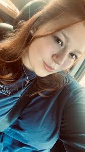 Michelle Derrick's Instagram, Twitter & Facebook