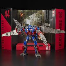 Find great deals on ebay for transformers dark of the moon optimus prime. Transformers Transformers Toys Studio Series 44 Leader Class Transformers Dark Of The Moon Movie Optimus Prime Action Figure