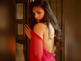 Find huma qureshi stock photos in hd and millions of other editorial images in the shutterstock collection. Huma Qureshi Looks Drop Dead Gorgeous In Her Latest Instagram Picture Hindi Movie News Times Of India