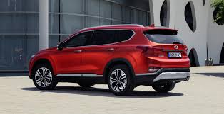 May 04, 2021 · the 2021 hyundai santa fe features mildly reworked exterior styling with a broader looking front end, fresh wheel designs and a few smaller tweaks. Vergleich 2018 Vs 2021 Hyundai Santa Fe Autofilou