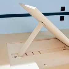 Qui Dit Farniente Dit Transats Ici Ils Font Partie Integrante De L Estrade En Position Fermee Ils Sont Parfaitement Invisibles Et Laissent Le Jardin D Hiver