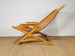 Even though this lounge chair would live outside, i chose to paint the frame a flat black using enamel paint. Vintage Collapsible Wood Slat Sling Lounge Chair By Indusparquet Epoch
