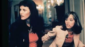'i can't wait to see this face again,' the actress wrote over a. Courteney Cox Recycelt Scream Kultfrisur Zu Halloween Promiflash De