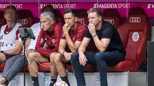 Legends legends team the fc bayern legends team was founded in the summer of 2006 with the aim of bringing former players. Gz9at0uso44mcm