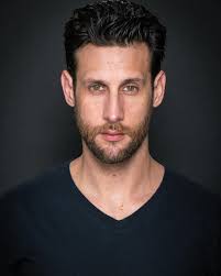 Feeling good 📷: @alejandrogarciaactor