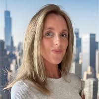 Karen Beato's Instagram, Twitter & Facebook