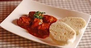Ungarisches Gulasch Im Romertopf Von Angie2003 Chefkoch Rezept Ungarisches Gulasch Rezepte Gulasch
